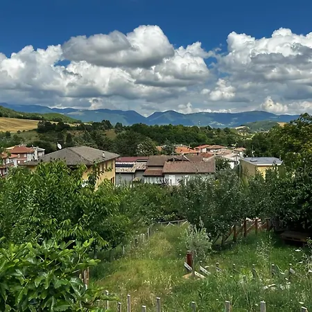 בית נופש In Near Apennines Trails, Cleaning Included