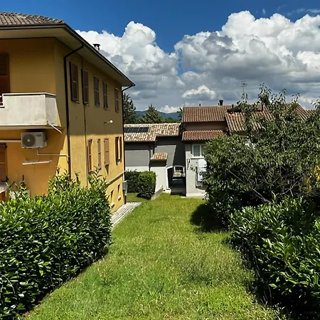 Casa vacanze In Near Apennines Trails, Cleaning Included Esanatoglia