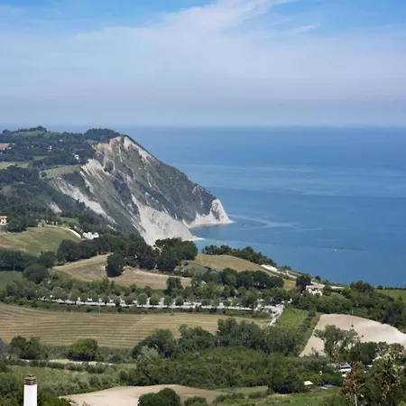 Casa vacanze In Near Apennines Trails, Cleaning Included